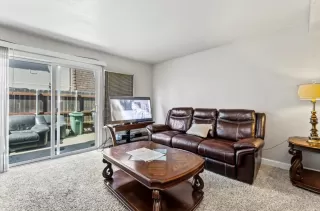 Photo #5: 223087175 Listing 