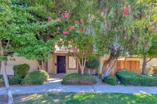 Photo #3: 223087365 Listing