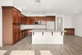 Photo #6: 223087656 Listing