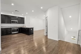 Photo #4: 223087690 Listing