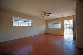 Photo #3: 223087995 Listing