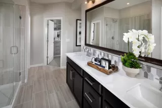 Photo #5: 223088052 Listing