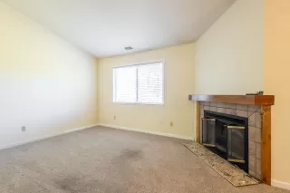 Photo #1: 223089024 Listing