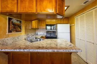 Photo #5: 223089024 Listing