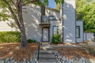 Photo #1: 223089109 Listing 