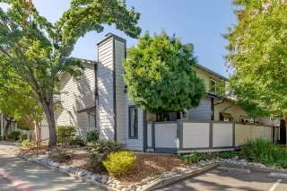 Photo #2: 223089109 Listing 