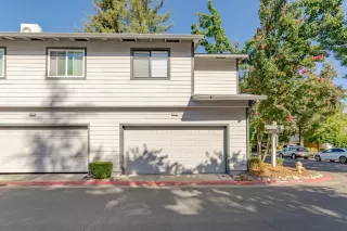 Photo #3: 223089109 Listing 