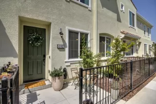 Photo #3: 223089115 Listing