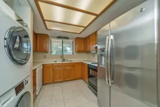 Photo #3: 223089247 Listing