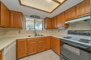 Photo #4: 223089247 Listing