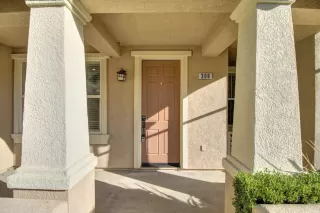 Photo #3: 223089387 Listing