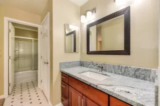 Photo #2: 223089581 Listing