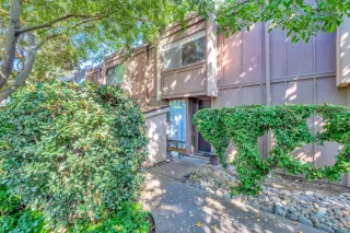 Photo #3: 223089682 Listing