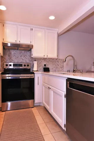 Photo #6: 223090068 Listing