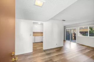 Photo #4: 223090311 Listing