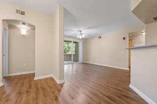 Photo #2: 223090700 Listing