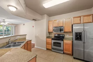 Photo #4: 223090700 Listing