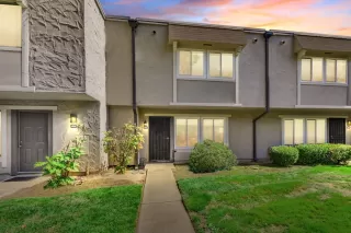 Photo #1: 223090734 Listing 