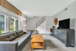 Photo #5: 223090734 Listing 