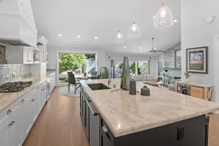 Photo #4: 223090897 Listing