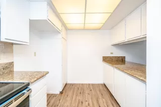 Photo #6: 223091067 Listing