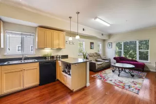 Photo #2: 223091928 Listing 