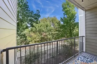 Photo #4: 223091928 Listing 