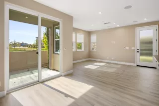 Photo #3: 223092472 Listing 