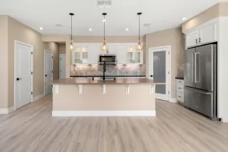 Photo #6: 223092472 Listing 