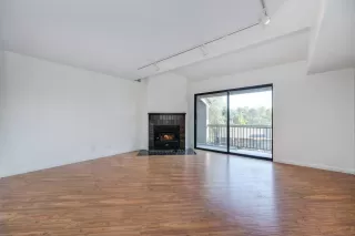 Photo #3: 223092790 Listing