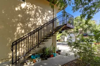 Photo #3: 223093157 Listing 