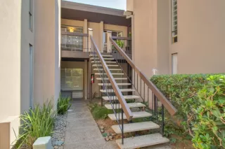 Photo #1: 223093793 Listing