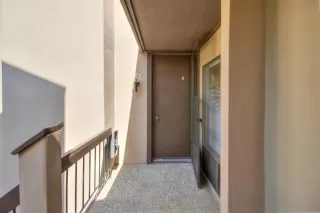 Photo #3: 223093793 Listing