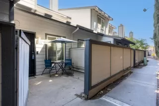 Photo #1: 223094317 Listing