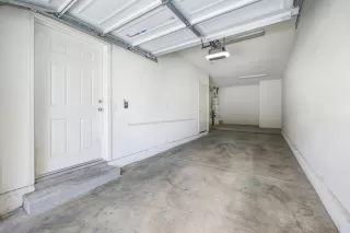 Photo #5: 223094800 Listing