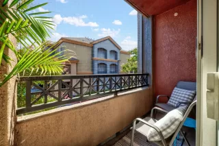 Photo #1: 223095128 Listing