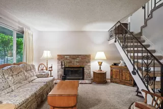 Photo #5: 223095683 Listing