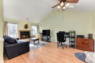 Photo #1: 223098247 Listing