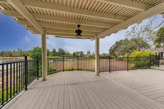 Photo #1: 223098359 Listing 