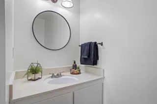 Photo #6: 223098468 Listing