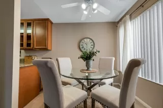 Photo #1: 223099045 Listing