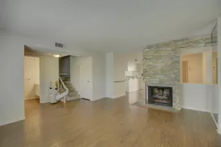 Photo #4: 223099533 Listing 