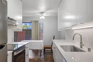 Photo #3: 223099731 Listing