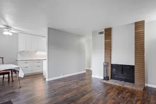 Photo #6: 223099731 Listing