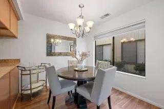 Photo #2: 223100327 Listing