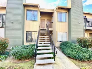 Photo #1: 223100808 Listing 