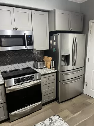 Photo #5: 223100831 Listing