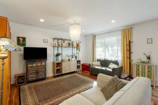 Photo #4: 223100927 Listing 