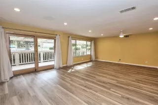 Photo #6: 223100994 Listing