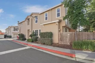 Photo #3: 223101296 Listing 